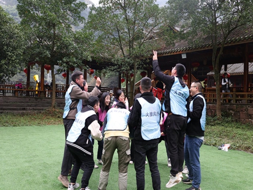 l(f)չ˾ľF(tun)Y(ji)^l(f)չ˾_չ(hu)(dng)